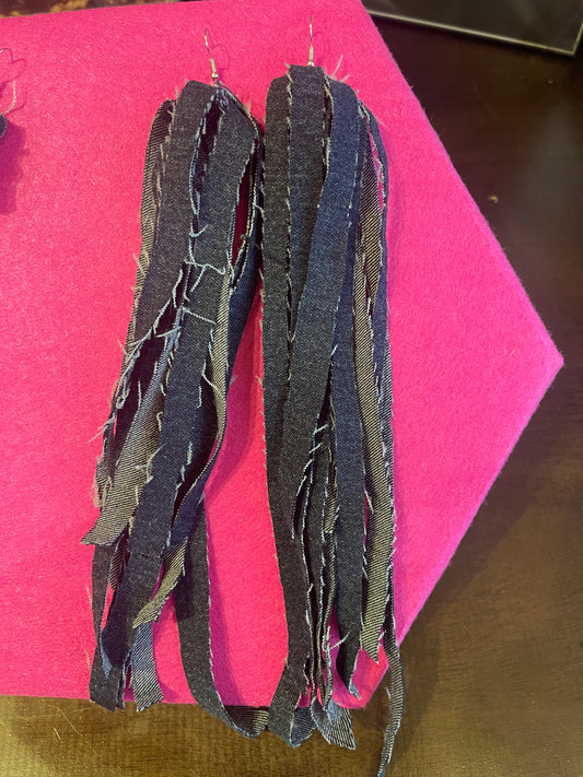 Fringy Tassels!